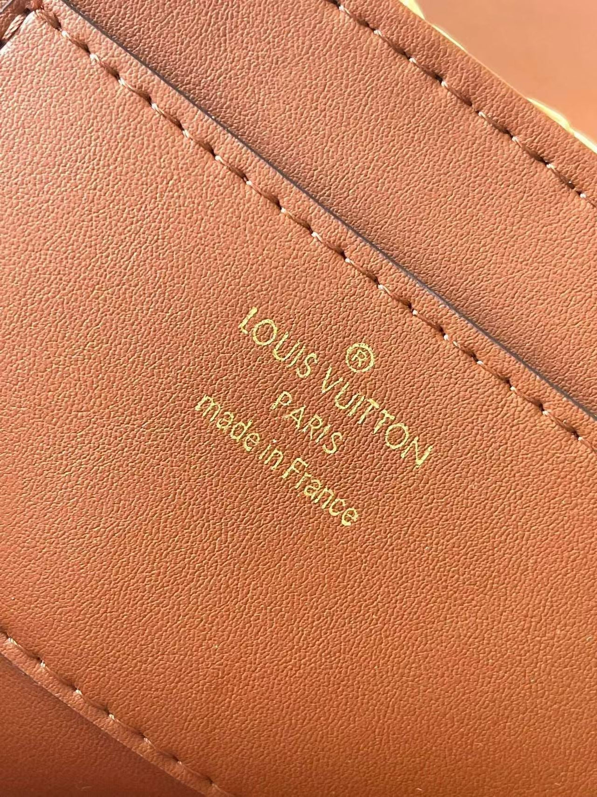 LOUIS VUITTON LV SHOULDER BAG 24 IN BEIGE WOVEN RAFFIA GOLD HARDWARE